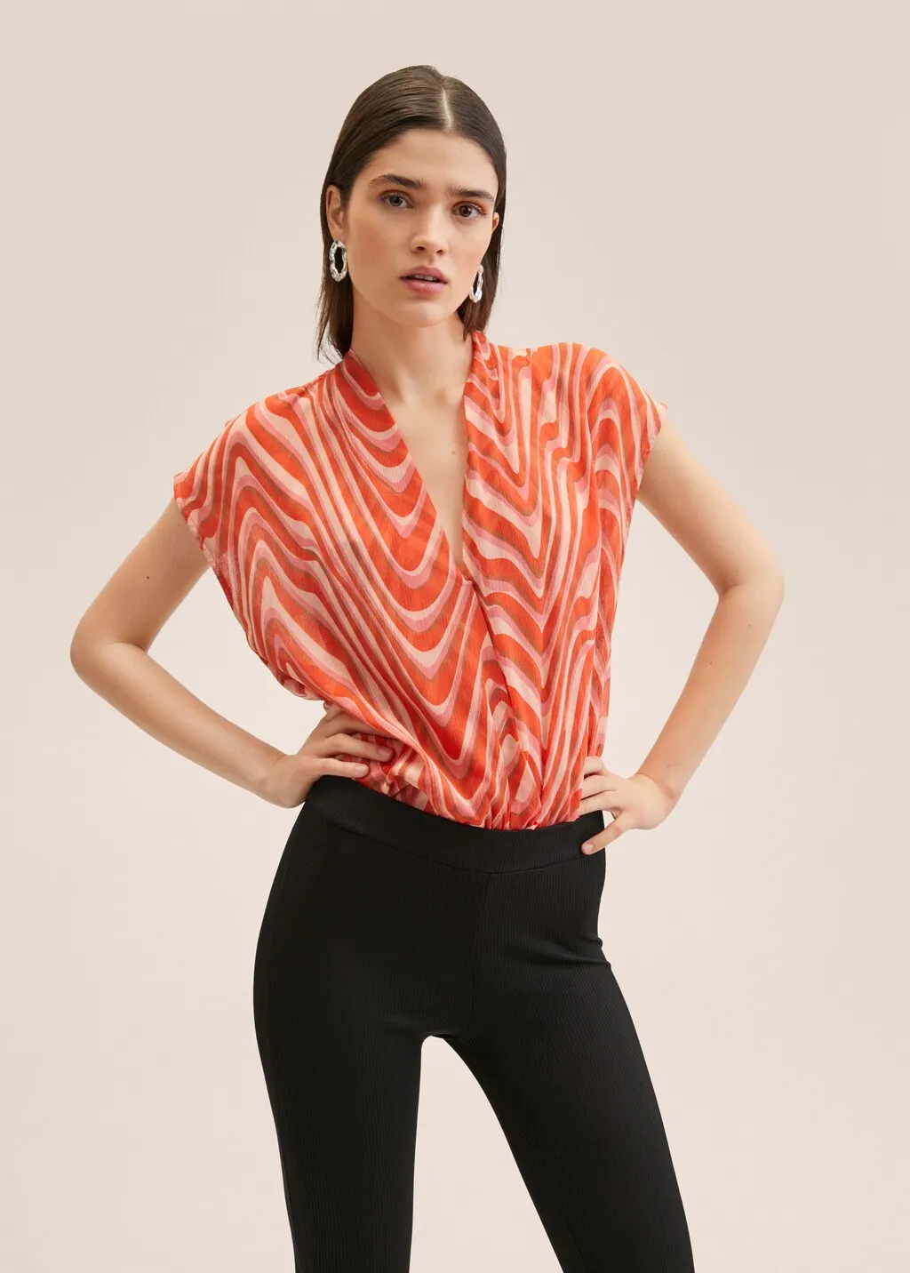 Blusa stampata incrociata