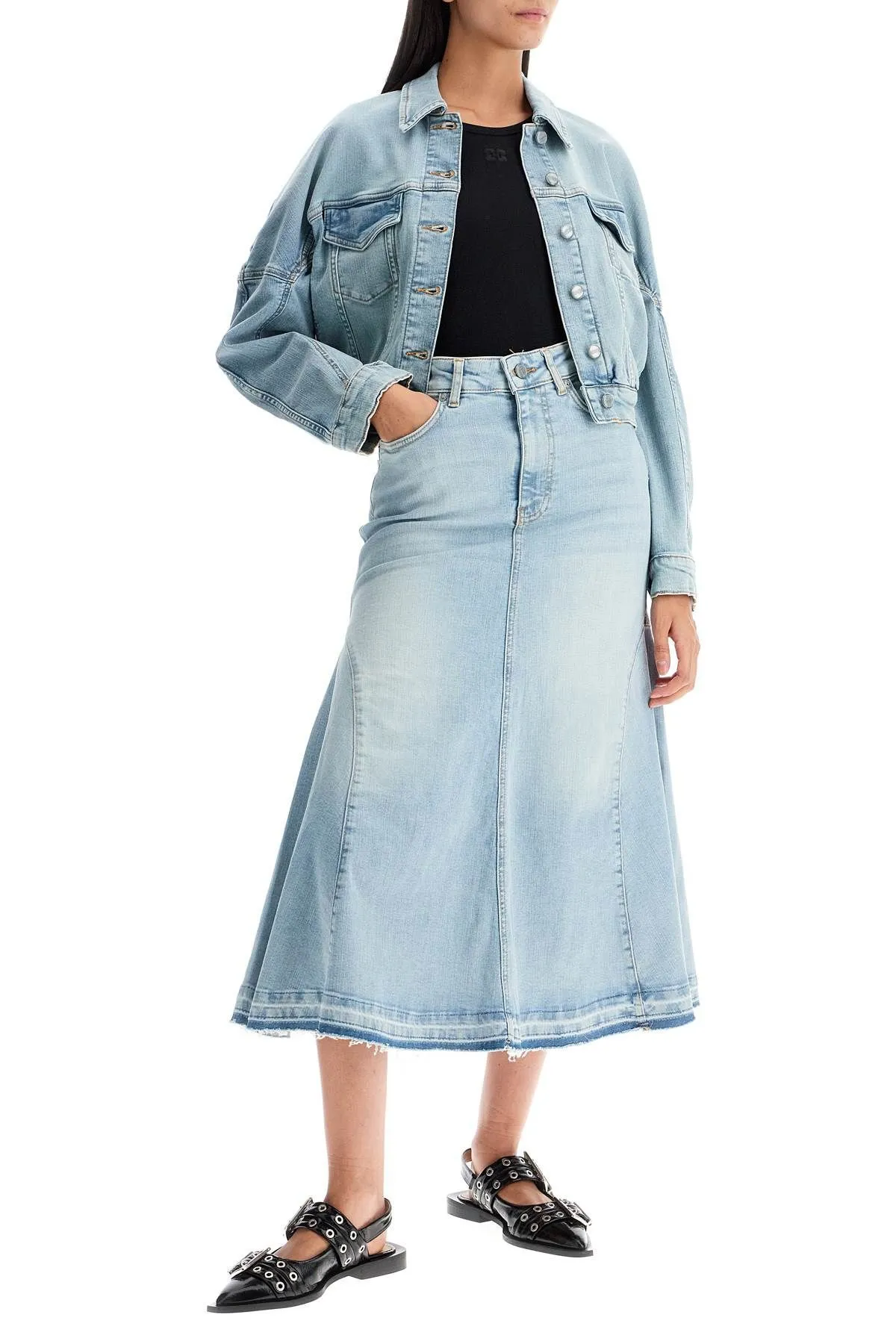 Gonna svasata in denim