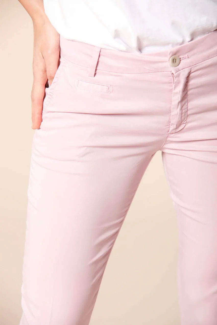 Jaqueline Curvie pantalon chino capri femme en tencel stretch curvy ①