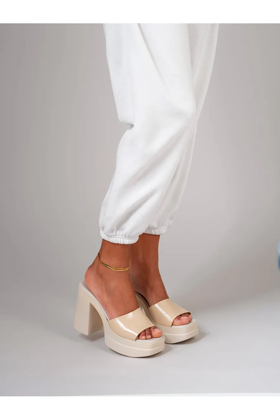 Mules Platform Pittarello 3853 Beige