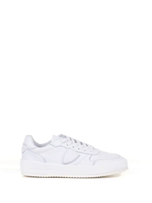 Nice Low women's leather sneaker