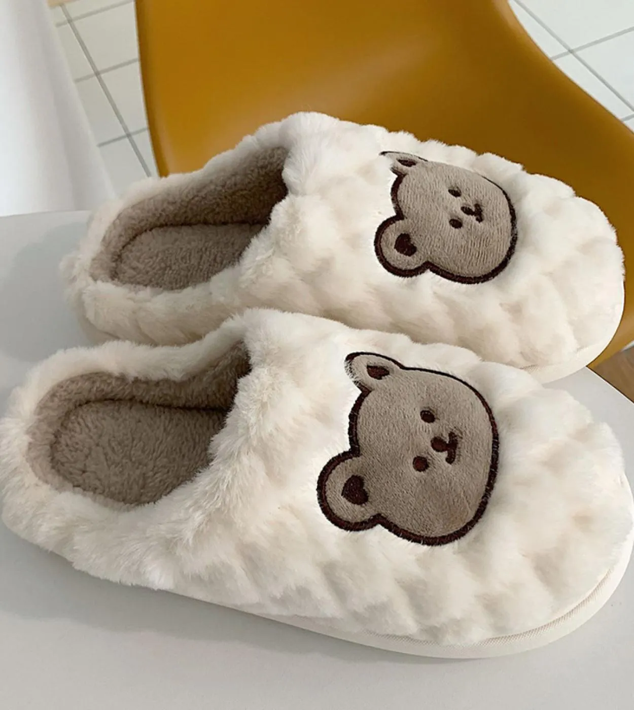 Pantofole da casa in peluche Ciabatte in peluche Scarpe da donna Pantofole da donna 2023 Winter Home