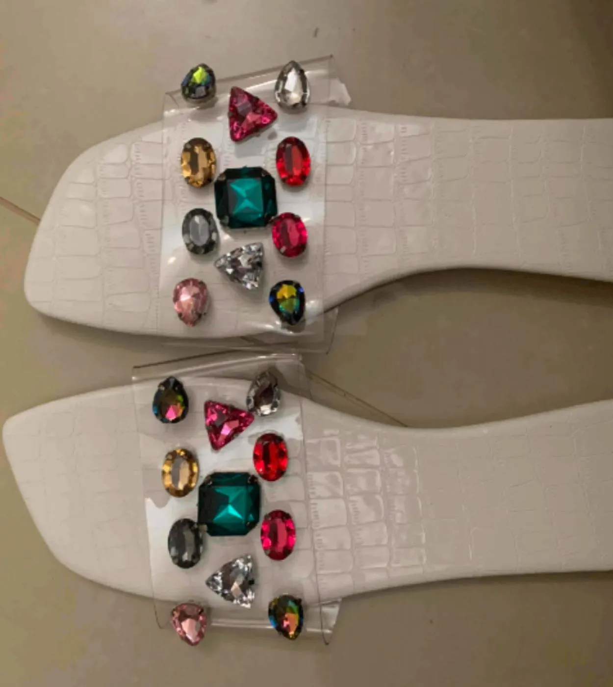 Pantofole da donna Pantofole piatte trasparenti con strass moda estiva Abbigliamento esterno Pantofole da spiaggia per il tempo