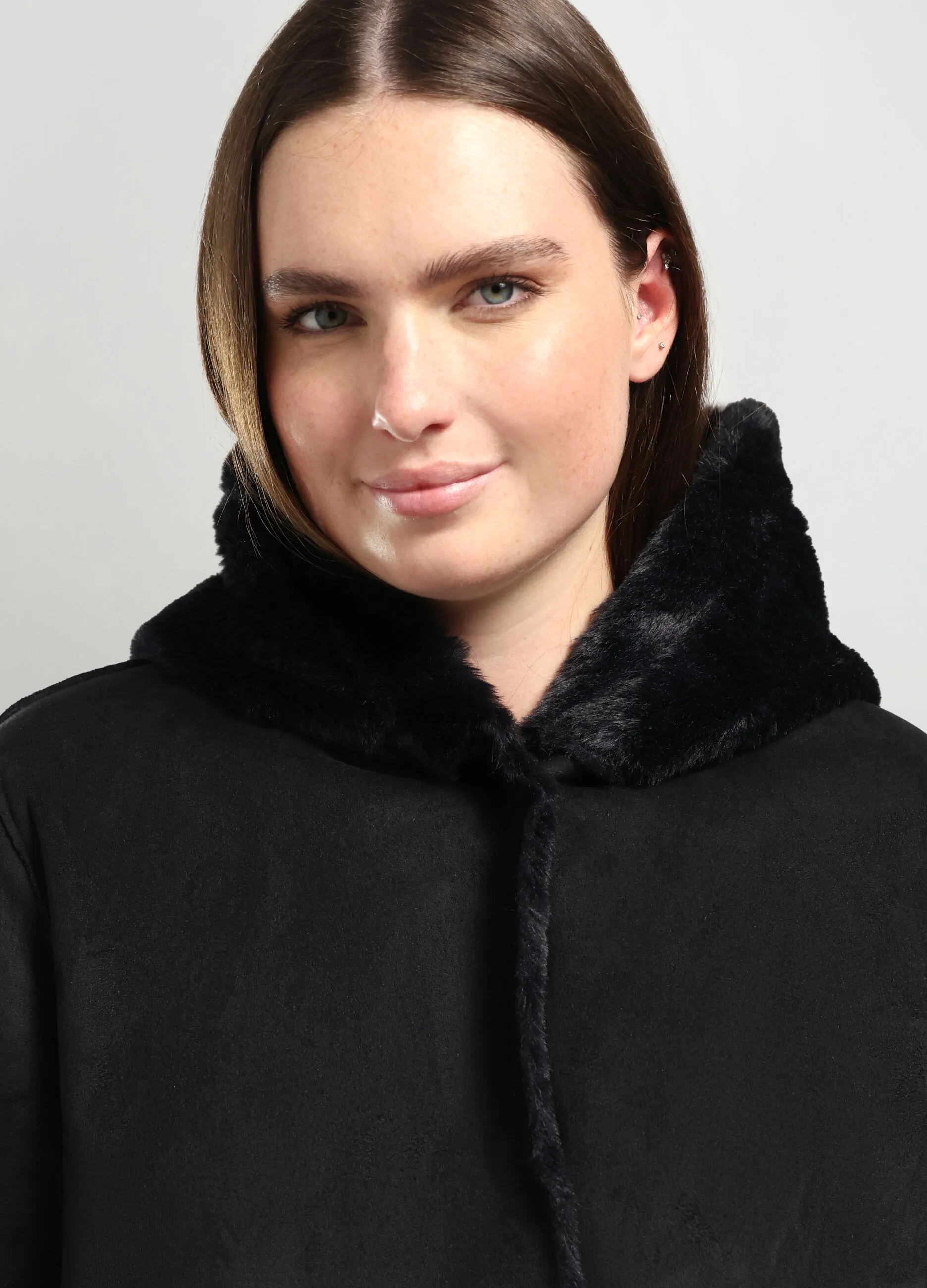 ROSA THEA  Cappotto in eco fur donna curvy