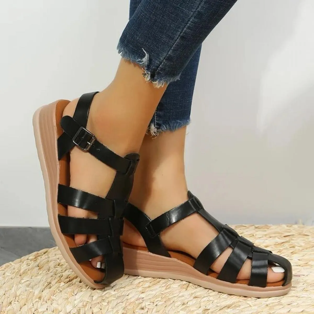 Sandali con plateau da donna estivi cavi traspiranti comodi moda scarpe basse romane Casual Femme Sandalia 2022 da donna