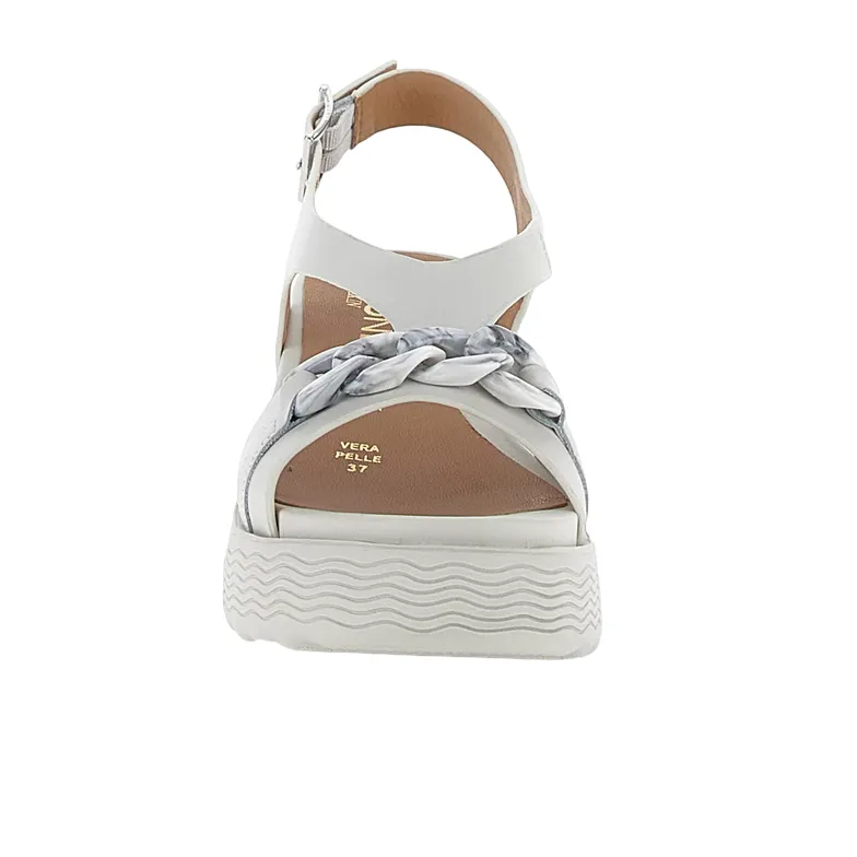 Stonefly women's casual sandal with Parky 28 Calf wedge in leather with chain 220903-151 white