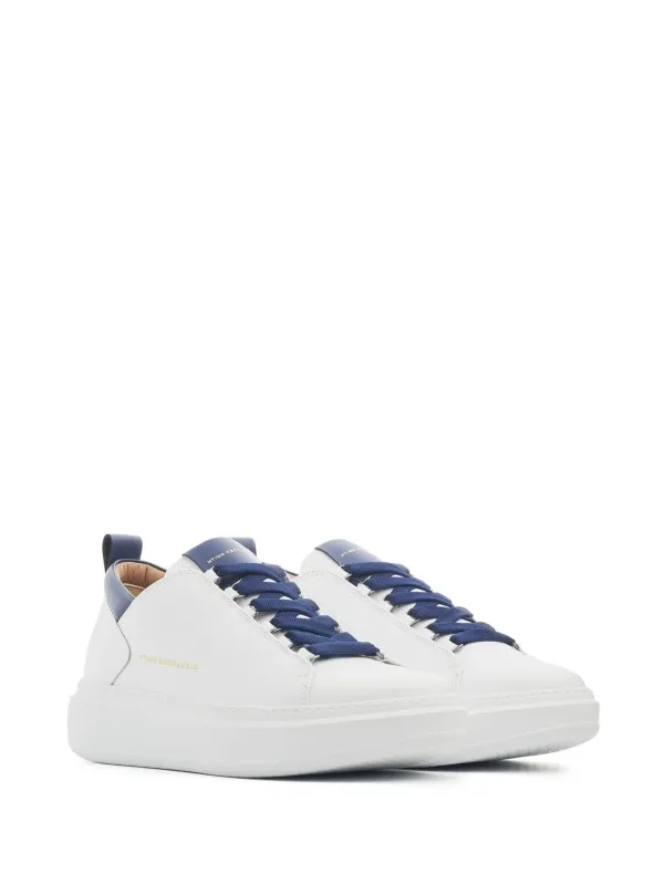 White blue men's Wembley sneaker in leather